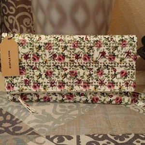 Max Edition Magenta Floral Crossbody